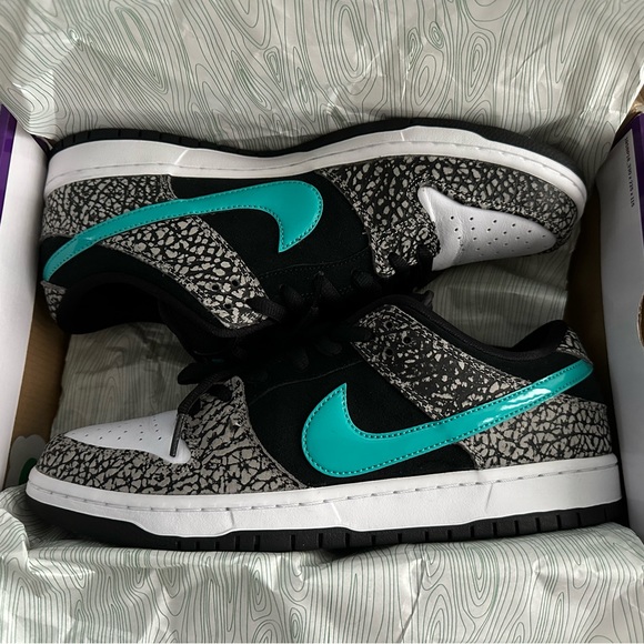 Nike SB Dunk Low Atmos Elephant BQ6817-009 Grey Black Black White Clear Jade 12 - Picture 3 of 12